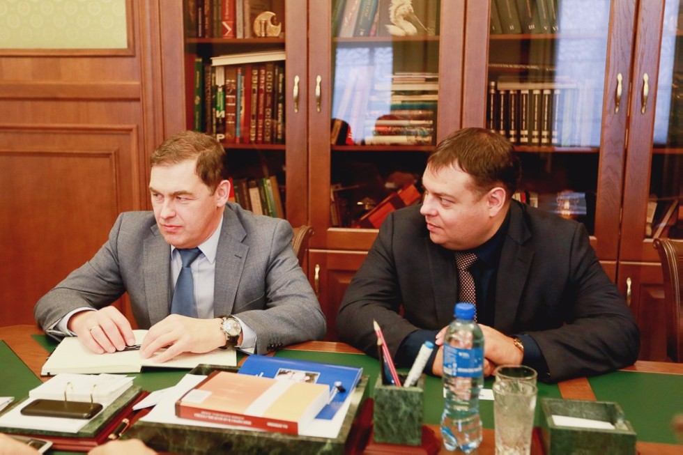 Rector Ilshat Gafurov Met with Managers of Rohde & Schwarz Russia