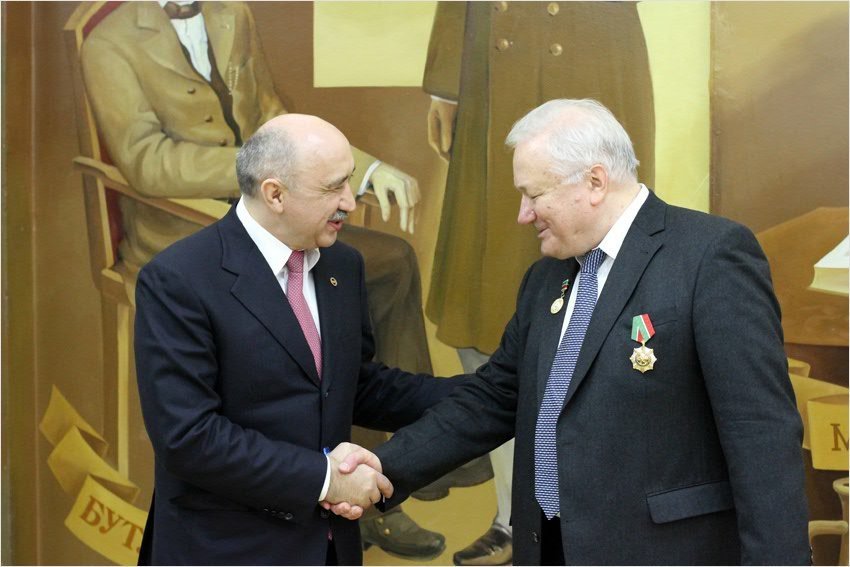 KFU Honored Professor and prominent astrophysicist Rashid Syunyaev celebrated at KFU