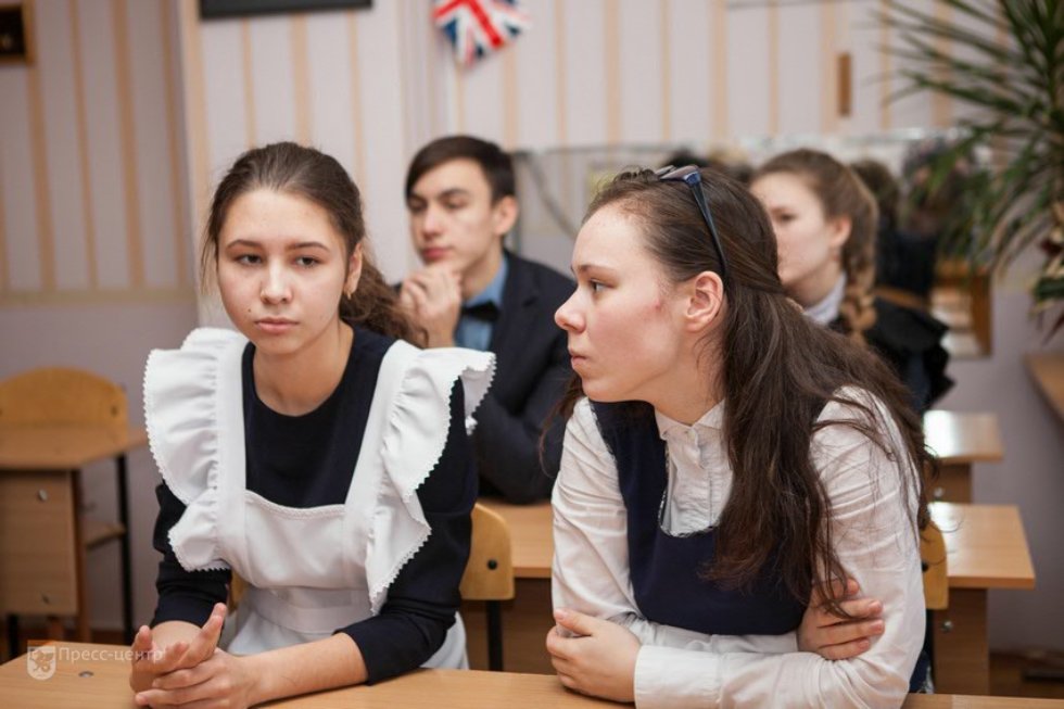 Участники центра изучения молодежных культур вновь побывали в школе Участники центра изучения молодежных культур вновь побывали в школе