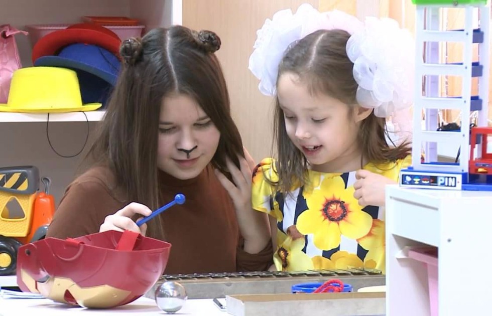 В реабилитационном центре 'РАСкраска' состоялся необычный утренник В реабилитационном центре 'РАСкраска' состоялся необычный утренник