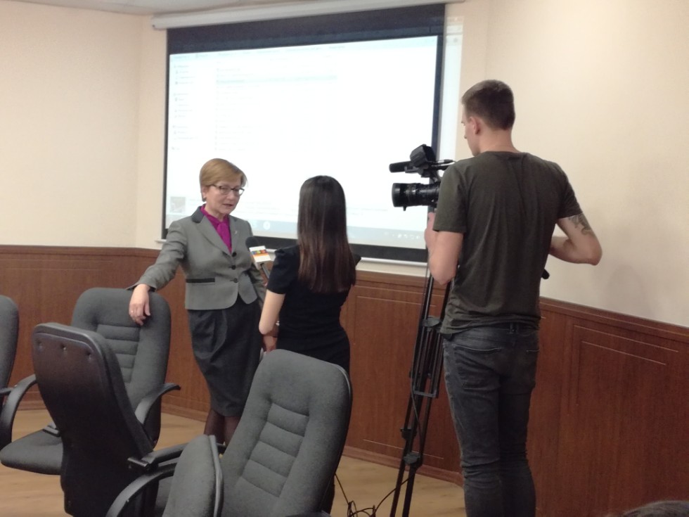 В ИФМК состоялась XVI Республиканская научно-практическая конференция с международным участием старшеклассников и студентов 'Языковой вкус эпохи' В ИФМК состоялась XVI Республиканская научно-практическая конференция с международным участием старшеклассников и студентов 'Языковой вкус эпохи'