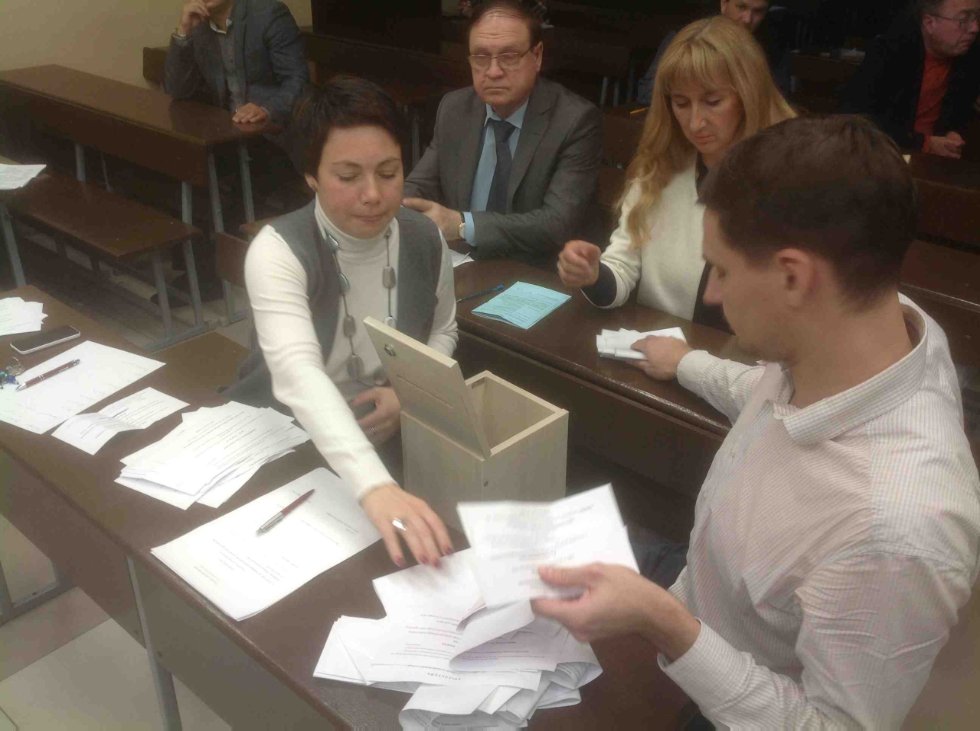 Обновленный состав Ученого совета Института социально-философских наук и массовых коммуникаций приступил к работе Обновленный состав Ученого совета Института социально-философских наук и массовых коммуникаций приступил к работе