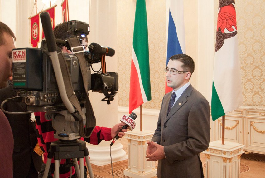 Тринадцать студентов и аспирантов Казанского университета удостоились именных стипендий мэра Ильсура Метшина Тринадцать студентов и аспирантов Казанского университета удостоились именных стипендий мэра Ильсура Метшина