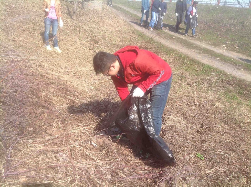 Трудовая ламбада на железнодорожных склонах Трудовая ламбада на железнодорожных склонах
