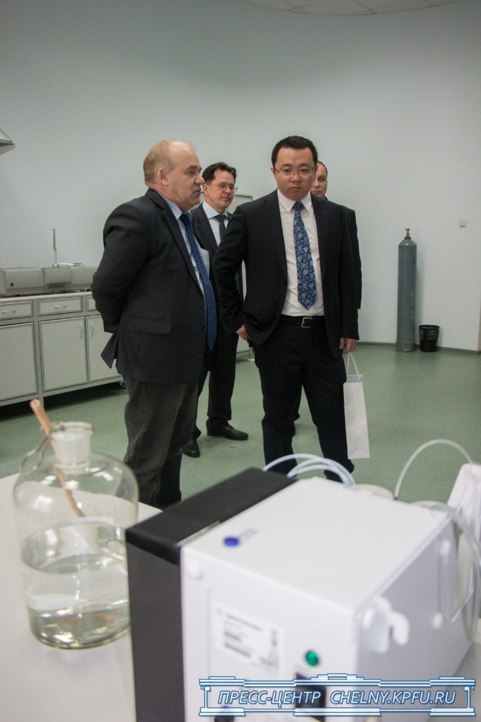 Крупнейший китайский производитель бытовой техники Haier открыл учебный центр на базе КФУ Крупнейший китайский производитель бытовой техники Haier открыл учебный центр на базе КФУ