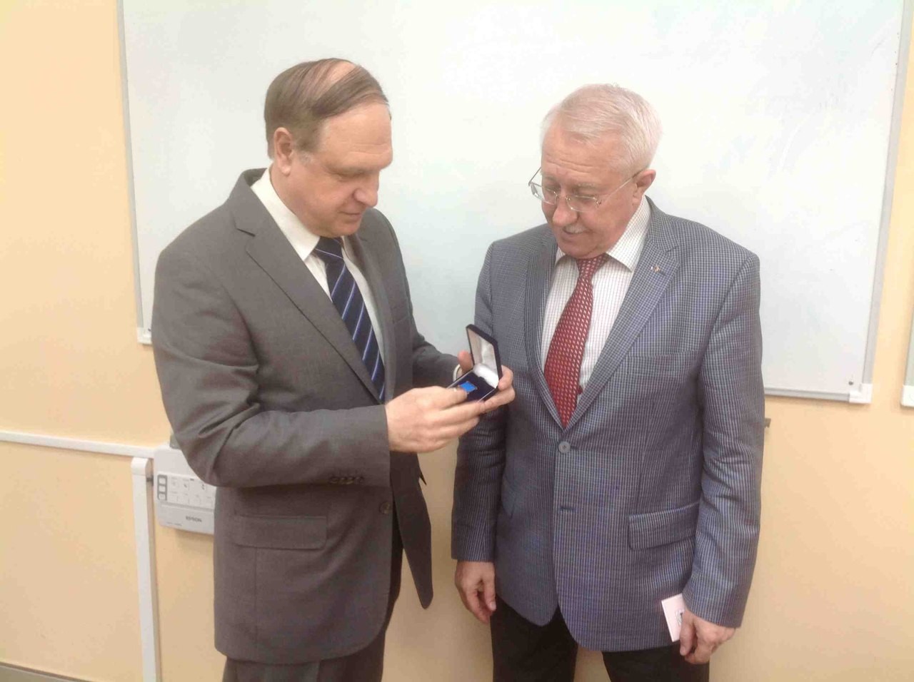 Апрельские тезисы Апрельские тезисы