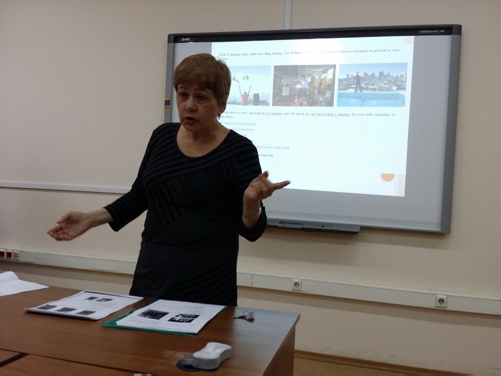 Курс повышения квалификации учителей английского языка районов РТ в КФУ ? взаимодействие Школы-Вуза Курс повышения квалификации учителей английского языка районов РТ в КФУ ? взаимодействие Школы-Вуза