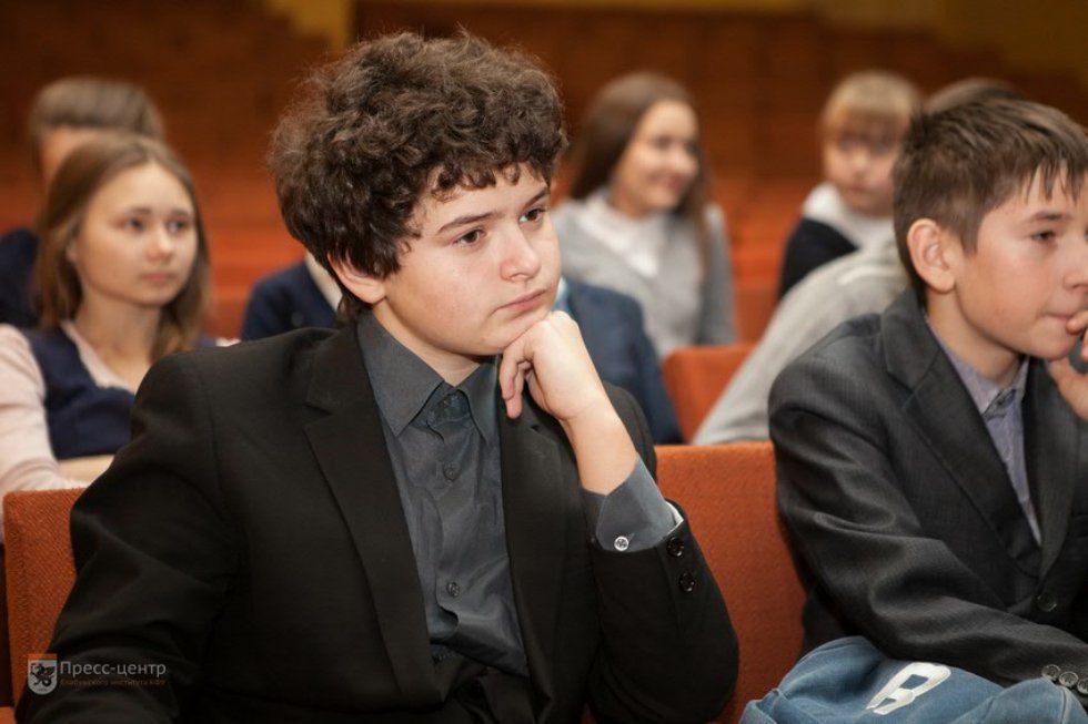 Участники центра изучения молодежных культур вновь побывали в школе Участники центра изучения молодежных культур вновь побывали в школе