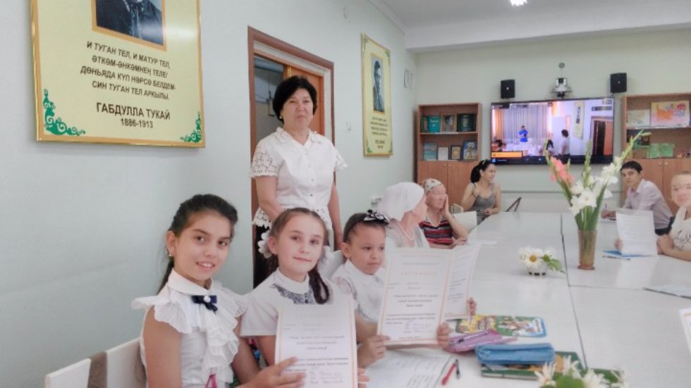 Профессор КФУ Ф.Сайфулина побывала с визитом в г.Бишкек Профессор КФУ Ф.Сайфулина побывала с визитом в г.Бишкек