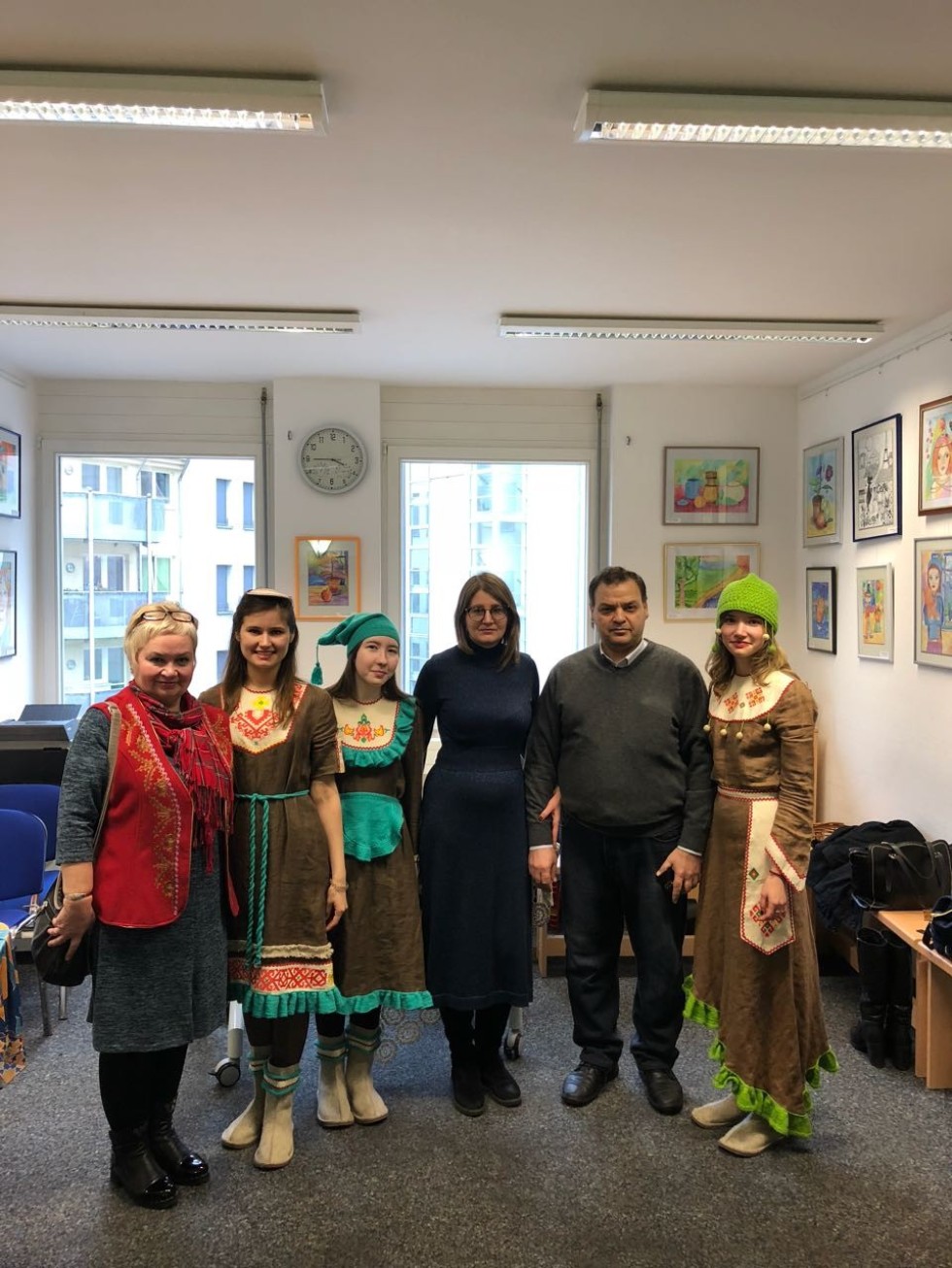 Студенты и преподаватели кафедры дизайна и национальных искусств ИФМК КФУ завоевали первое место в Германии Студенты и преподаватели кафедры дизайна и национальных искусств ИФМК КФУ завоевали первое место в Германии