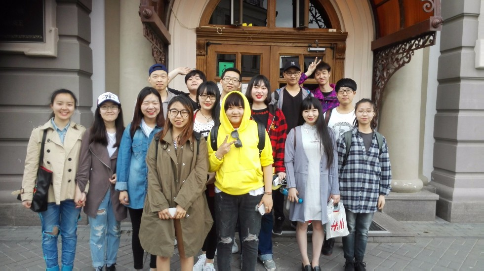 'Зеленые уроки' с иностранными студентами 'Зеленые уроки' с иностранными студентами