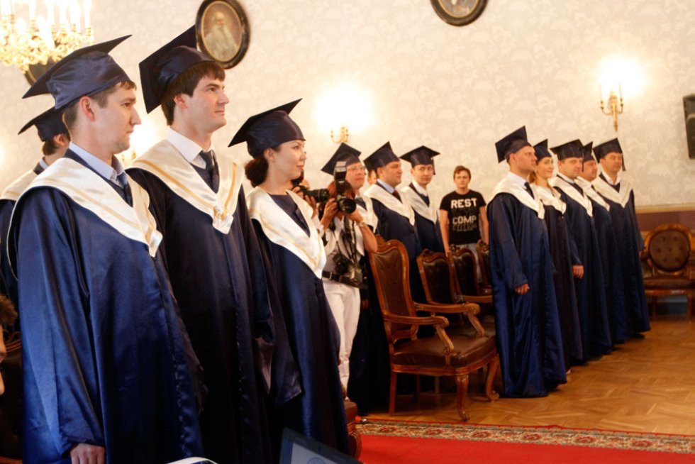 MBA diploma ceremony held in KFU ,MBA, Valery Sorokin, Svyazinvestneftekhim, Nuriev' Clinics,Chamber of Commerce and Industry of Tatarstan, Shamil Ageev, Ilyas Nuriev, Alsou Akhmetshina