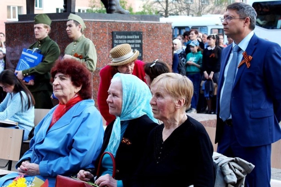 Не могу слышать о войне - начинаю плакать Не могу слышать о войне - начинаю плакать