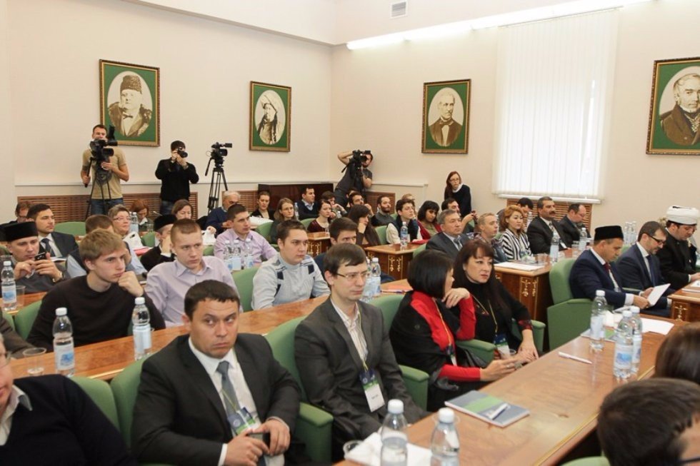 'Islam in the Multicultural World' Roundtable at Kazan University