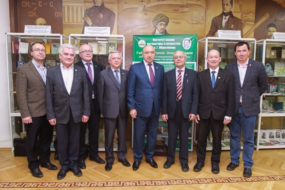 Rector Ilshat Gafurov and University Employees Receive New Ranks from Tatarstan Academy of Sciences