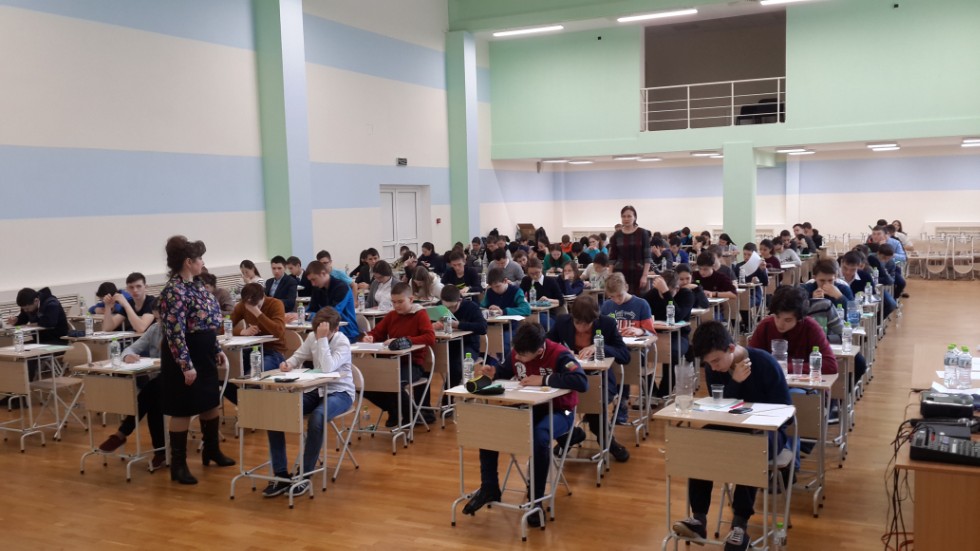 Республиканская олимпиада школьников по физике 'Путь к Олимпу' Республиканская олимпиада школьников по физике 'Путь к Олимпу'