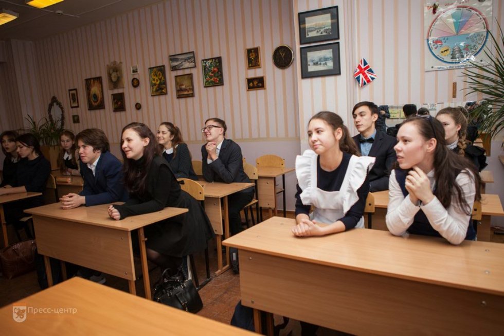 Участники центра изучения молодежных культур вновь побывали в школе Участники центра изучения молодежных культур вновь побывали в школе