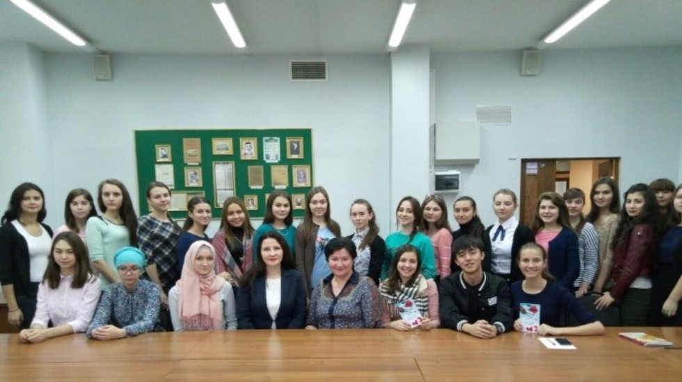 Сүзлекләр төзү җиңел эш түгел Сүзлекләр төзү җиңел эш түгел