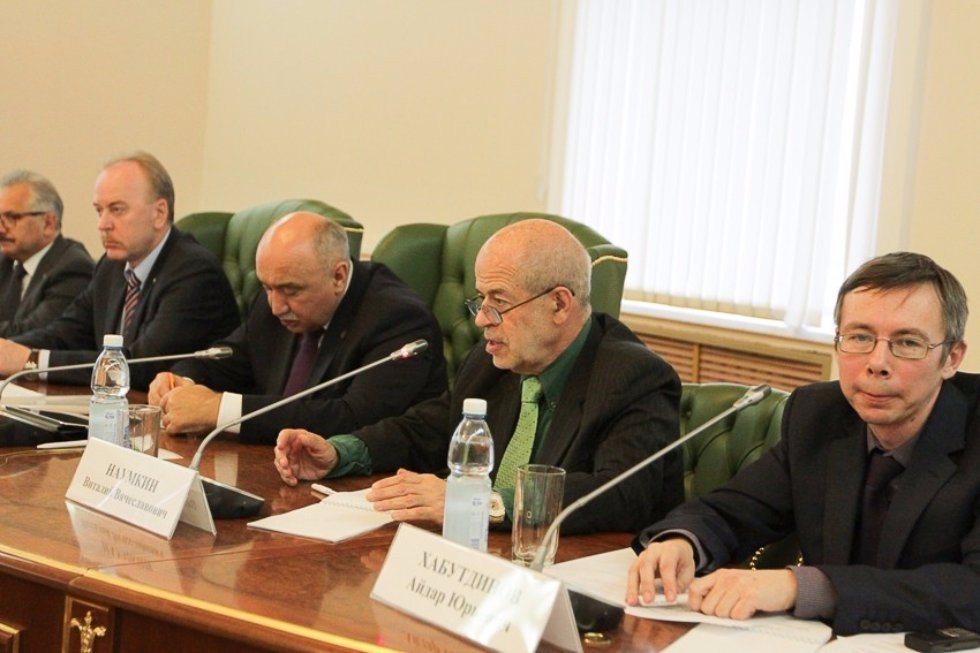 'Islam in the Multicultural World' Roundtable at Kazan University