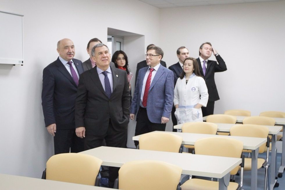 Kazan University to Become Center of Regional Medical Research Cluster ,medicine, University Clinic, IFMB, Board of Trustees, translational medicine, pharmaceutics, Saint-Petersburg State Chemical-Pharmaceutical Academy, Times Higher Education, rankings, Pfizer, Novartis