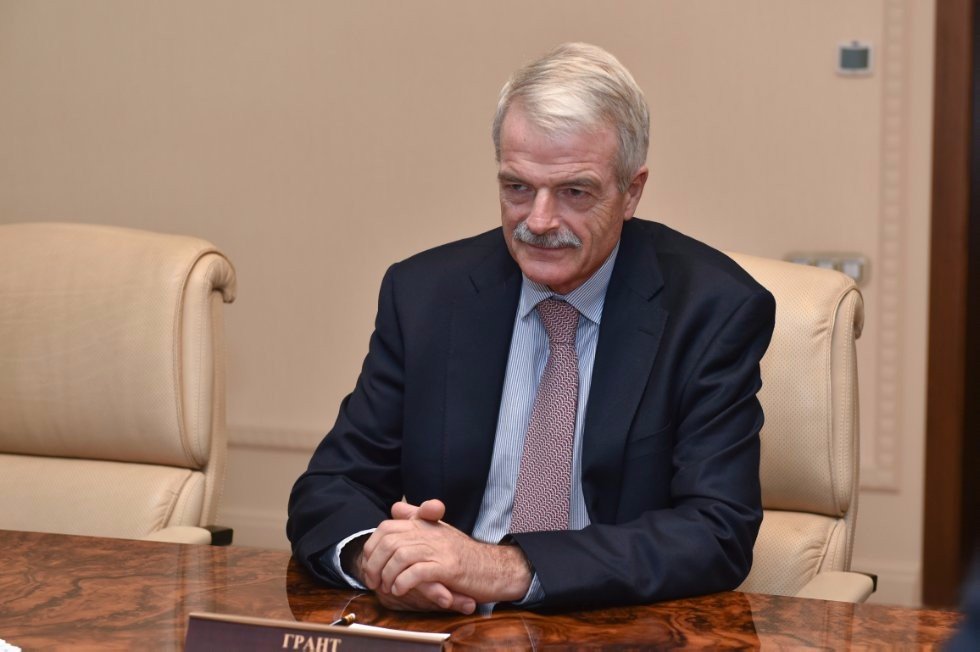 Chairman of NHS England Malcom Grant Visits Kazan University