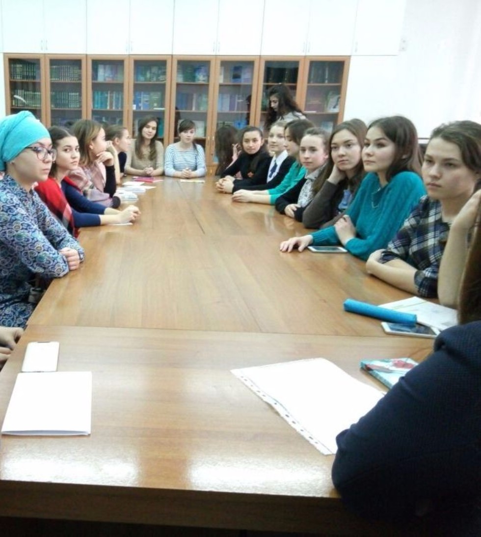 Сүзлекләр төзү җиңел эш түгел Сүзлекләр төзү җиңел эш түгел