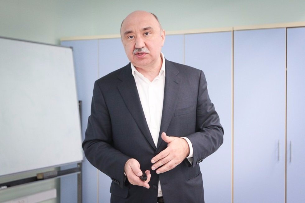 Executives of Leading Regional Media Tour Kazan University