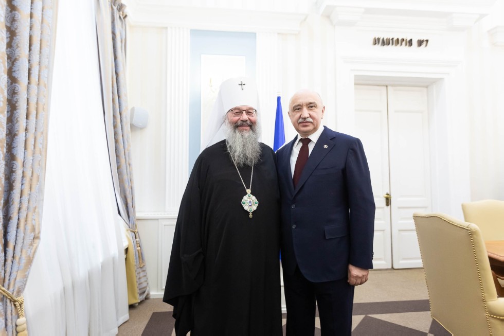 Rector met with Archbishop (Metropolitan) of Kazan and Tatarstan Kirill ,Archbishop of Kazan and Tatarstan