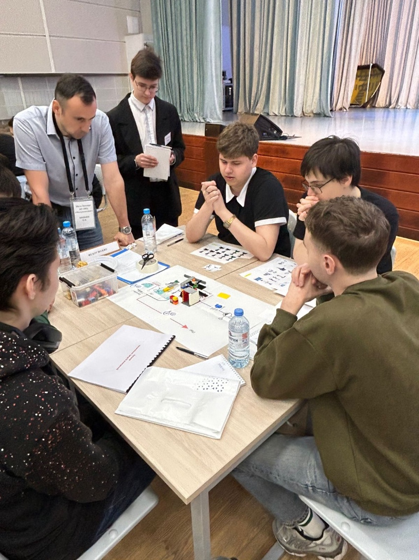 Студенты ИИРСИ на Всероссийской олимпиаде студентов 'Автоматизация и технические измерения' Студенты ИИРСИ на Всероссийской олимпиаде студентов 'Автоматизация и технические измерения'