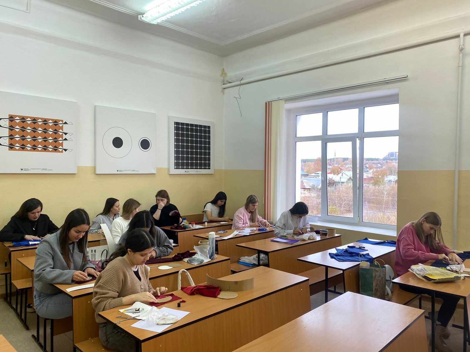 Студены научились изготавливать тюбетейки Студены научились изготавливать тюбетейки