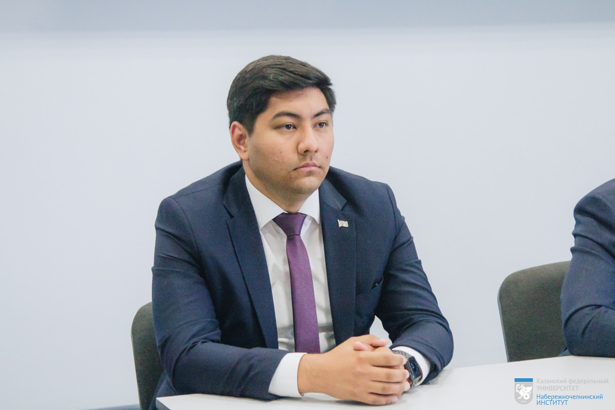 ������������� ��������� ������ ��������� ������� �� � ��� ���