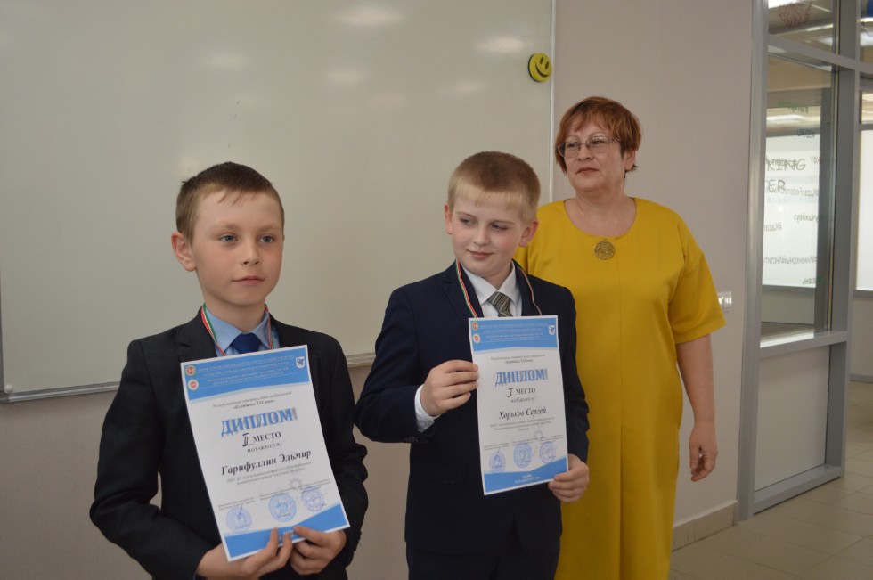 ����� ��������� ���� ������������� 