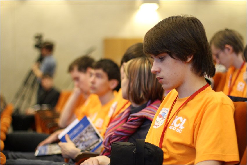 В Казани стартовал заключительный этап XXIV Всероссийской олимпиады школьников по информатике В Казани стартовал заключительный этап XXIV Всероссийской олимпиады школьников по информатике