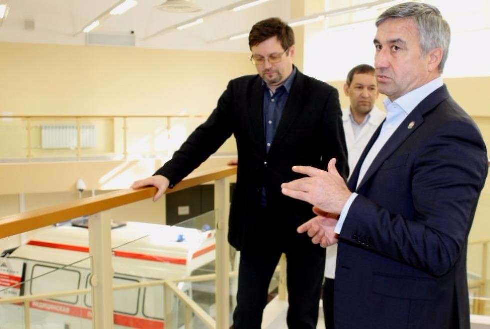 Uzbekistan May Borrow Kazan University's Expertise for Its Own Medical Simulation Center