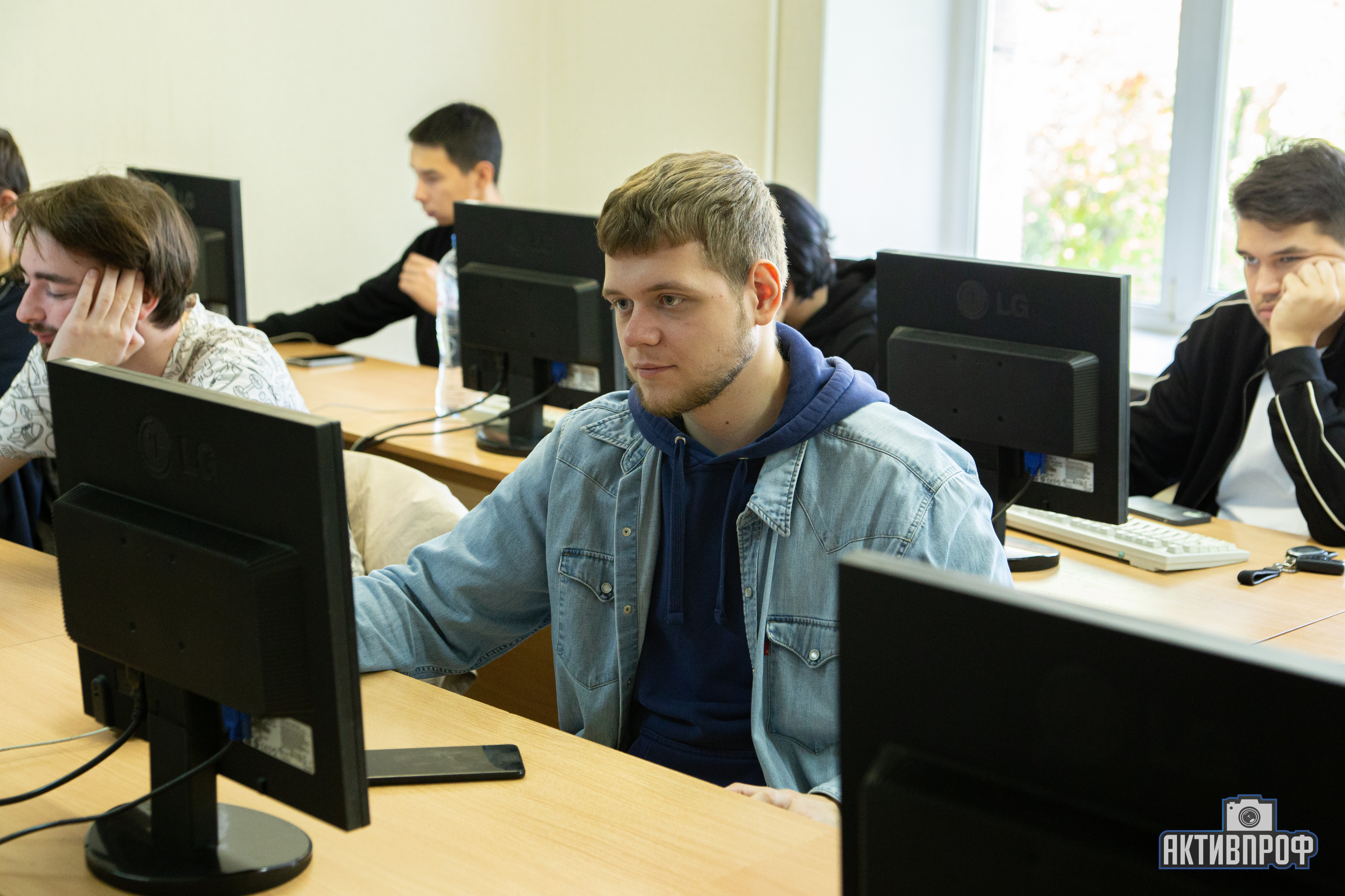 � ������������������� ��������� ���������� ������������ ������������ ������ It-�������