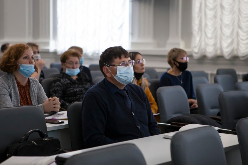 'Прорывные исследования в образовании' обсудили в Елабужском институте 'Прорывные исследования в образовании' обсудили в Елабужском институте