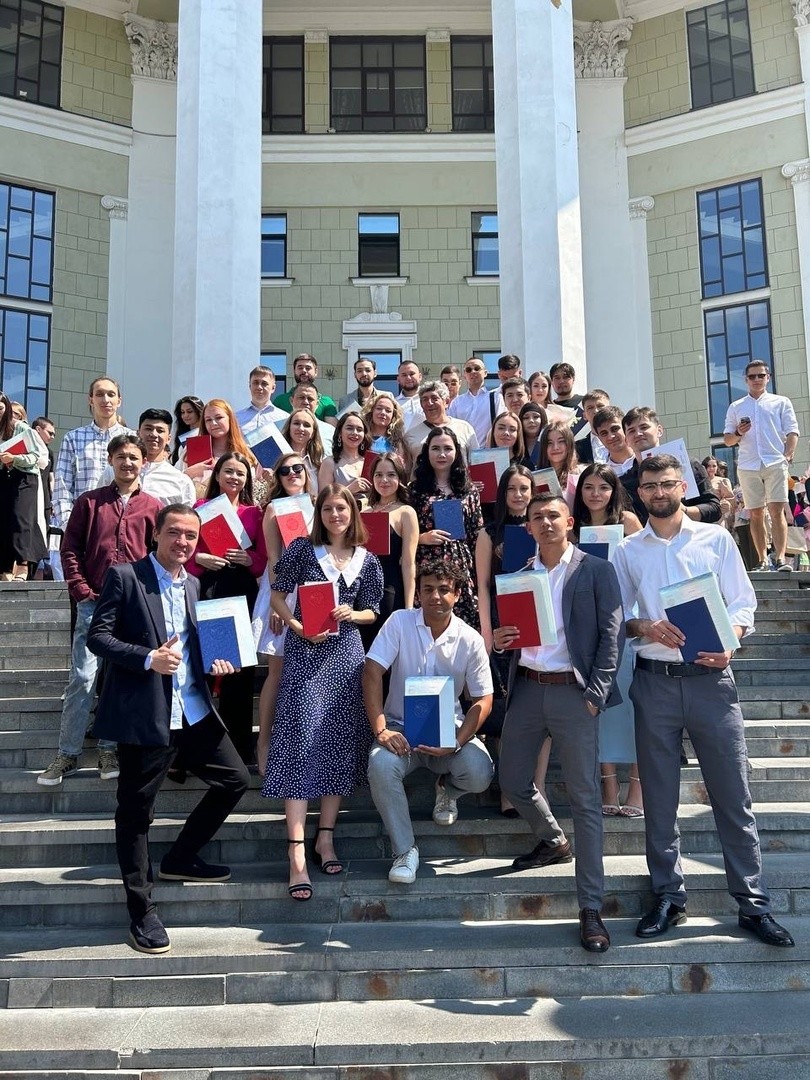 ������ 2023