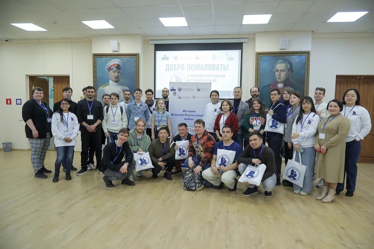 � ������������ ���������� V ������������� ������������ �����