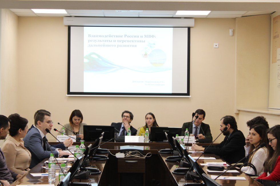 ������� ���� � ���������� �������������� �������������� ��������� ����� � ������ ��������� �� ������