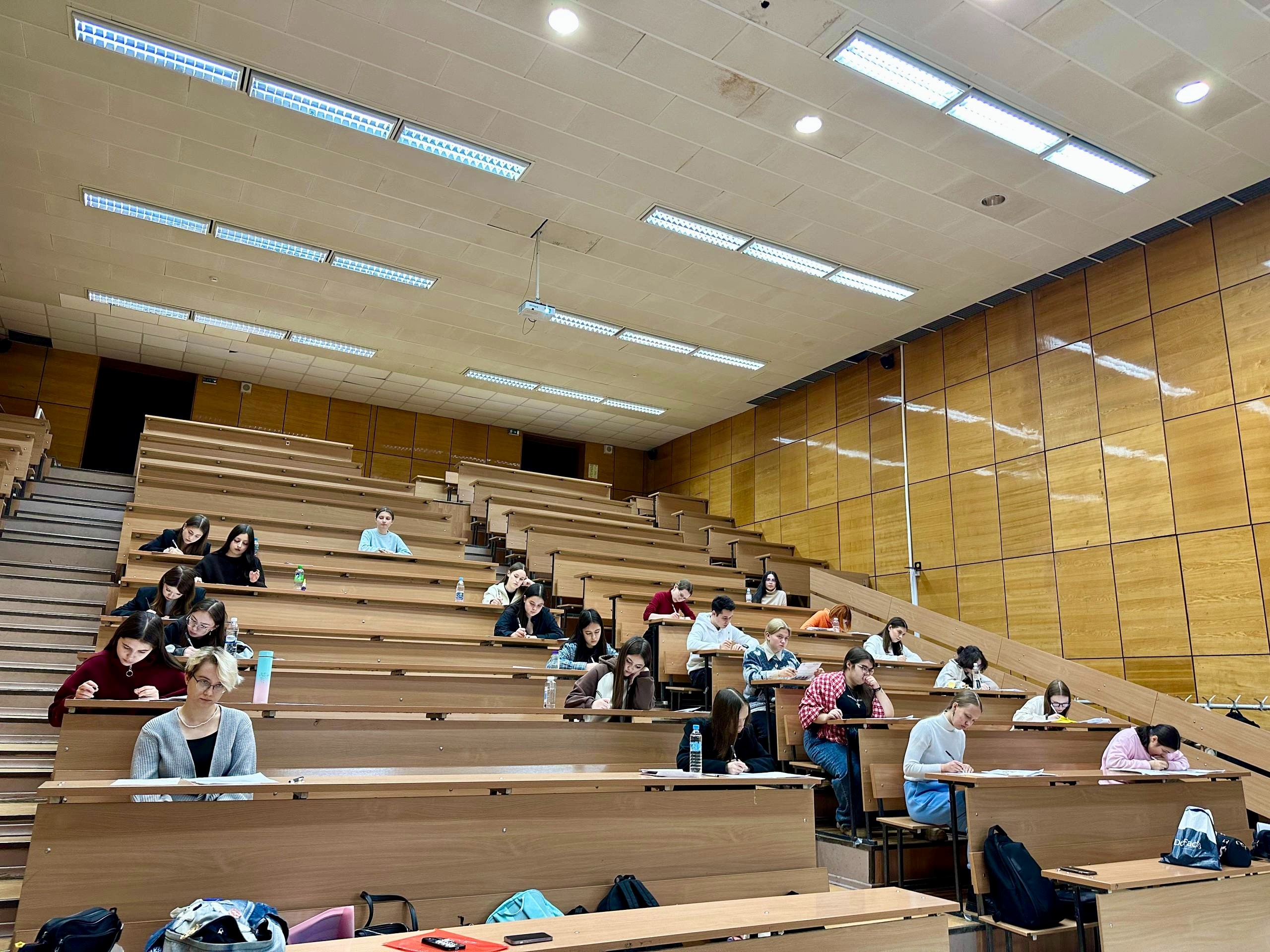 В КФУ прошла Межрегиональная предметная Олимпиада по профилю 'Психология и педагогика' В КФУ прошла Межрегиональная предметная Олимпиада по профилю 'Психология и педагогика'