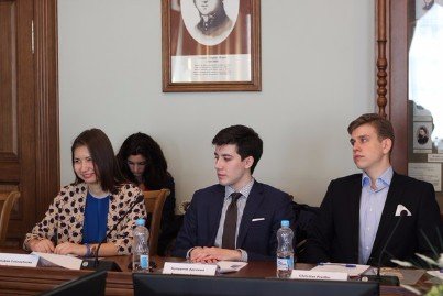 21- 22 марта 2015 года юридический факультет КФУ стал первой площадкой в России, собравшей локальные группы Европейской Ассоциации Студентов - Юристов (ELSA) из Москвы, Санкт-Петербурга, Калининграда, Казани и гостей из Германии. 21- 22 марта 2015 года юридический факультет КФУ стал первой площадкой в России, собравшей локальные группы Европейской Ассоциации Студентов - Юристов (ELSA) из Москвы, Санкт-Петербурга, Калининграда, Казани и гостей из Германии.