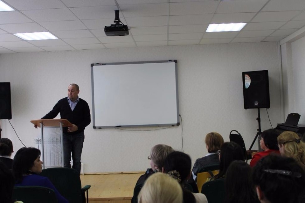 Из вуза в школу: преемстВенность знаний Из вуза в школу: преемстВенность знаний