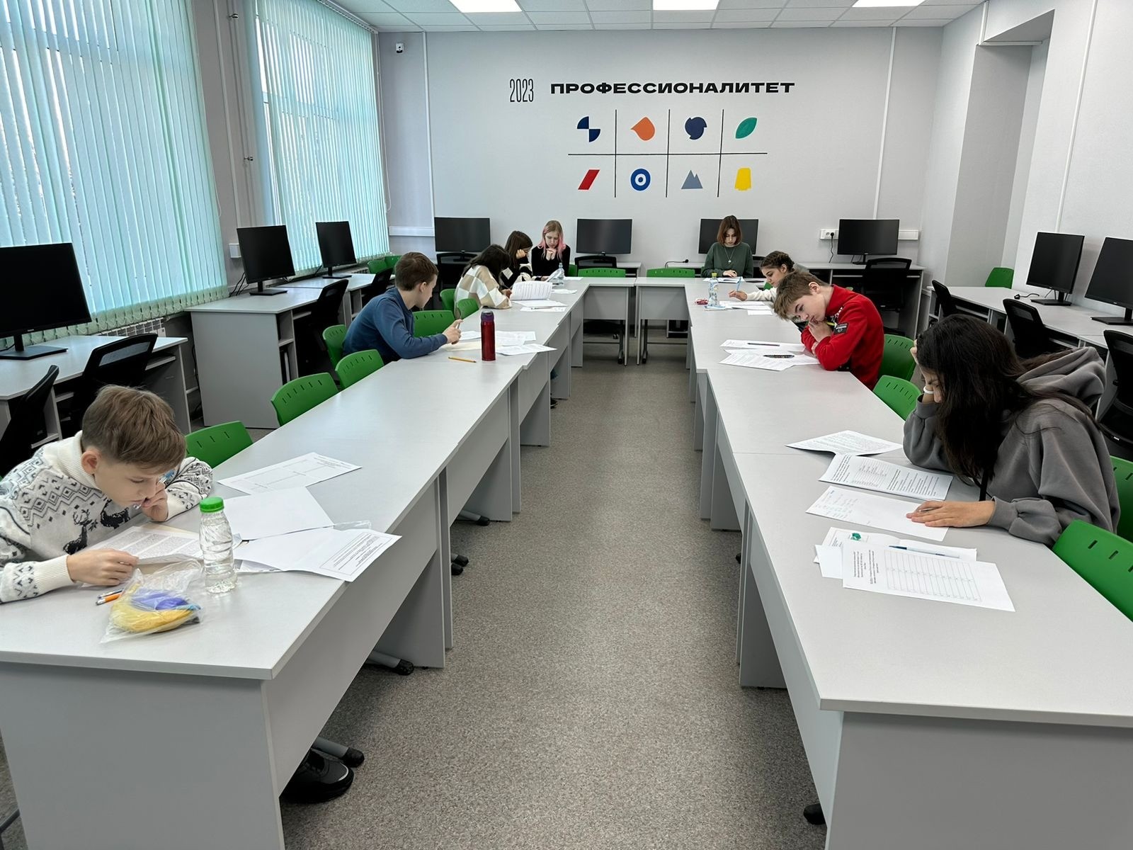 Заключительный этап предметных олимпиад КФУ в Волгограде! Заключительный этап предметных олимпиад КФУ в Волгограде!