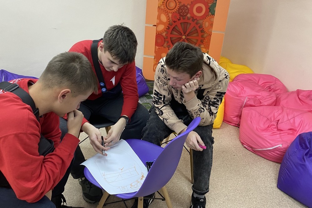 Интерактивные занятия Университетских смен на отделении психологии и педагогики Интерактивные занятия Университетских смен на отделении психологии и педагогики