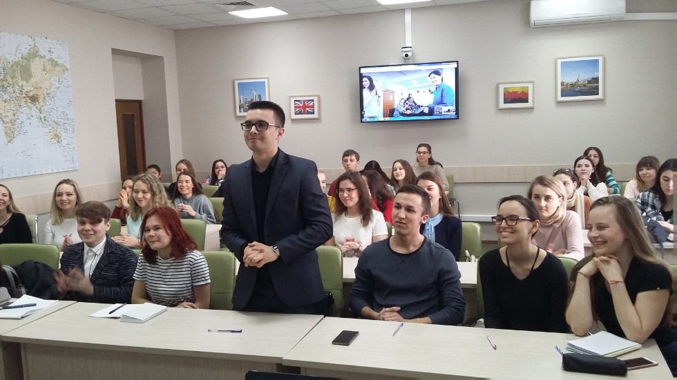 Студенты КФУ и КРСУ состязались в интеллектуальной онлайн-игре на английском языке Студенты КФУ и КРСУ состязались в интеллектуальной онлайн-игре на английском языке