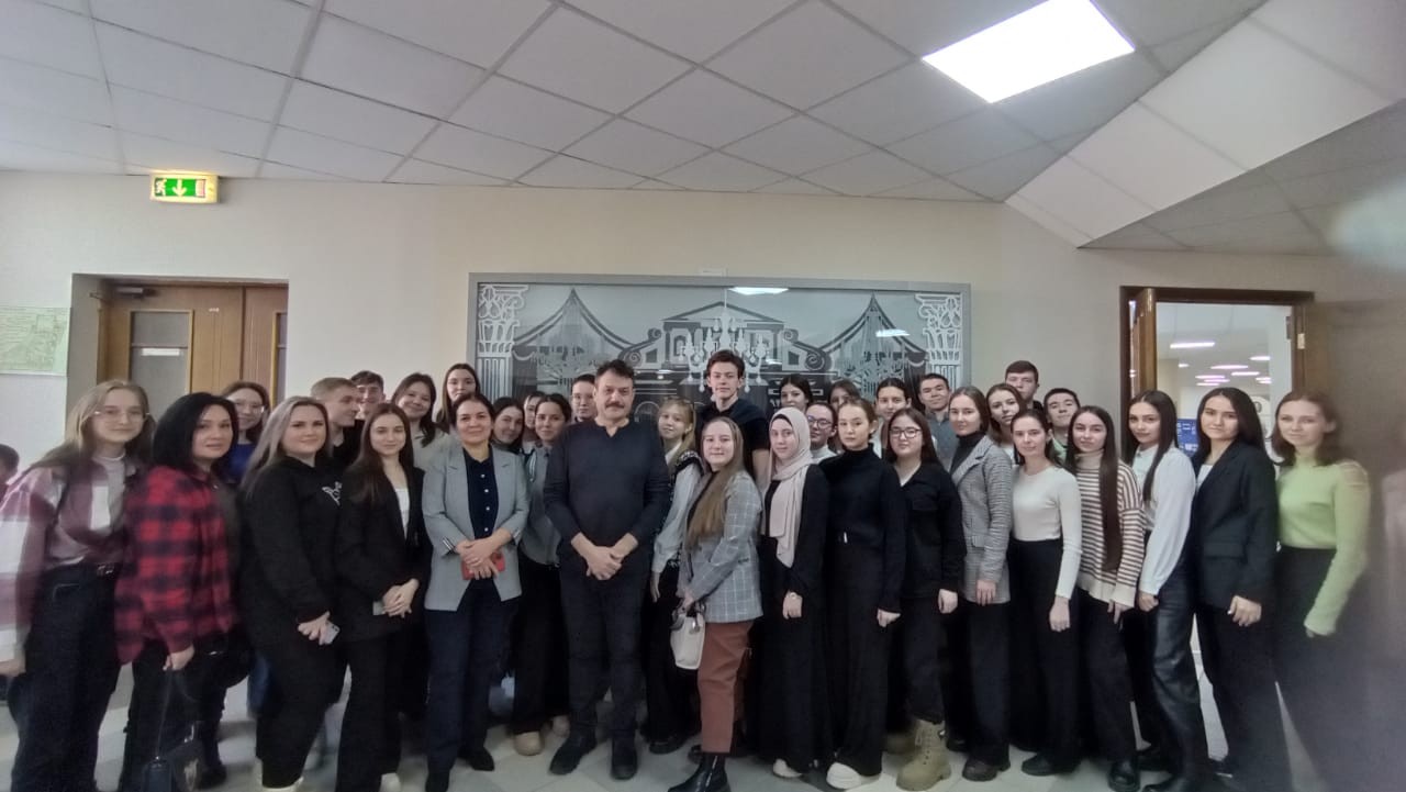 Ильдар Кыямов: Ильдар Кыямов: