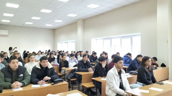 Важный разговор с иностранными студентами Важный разговор с иностранными студентами