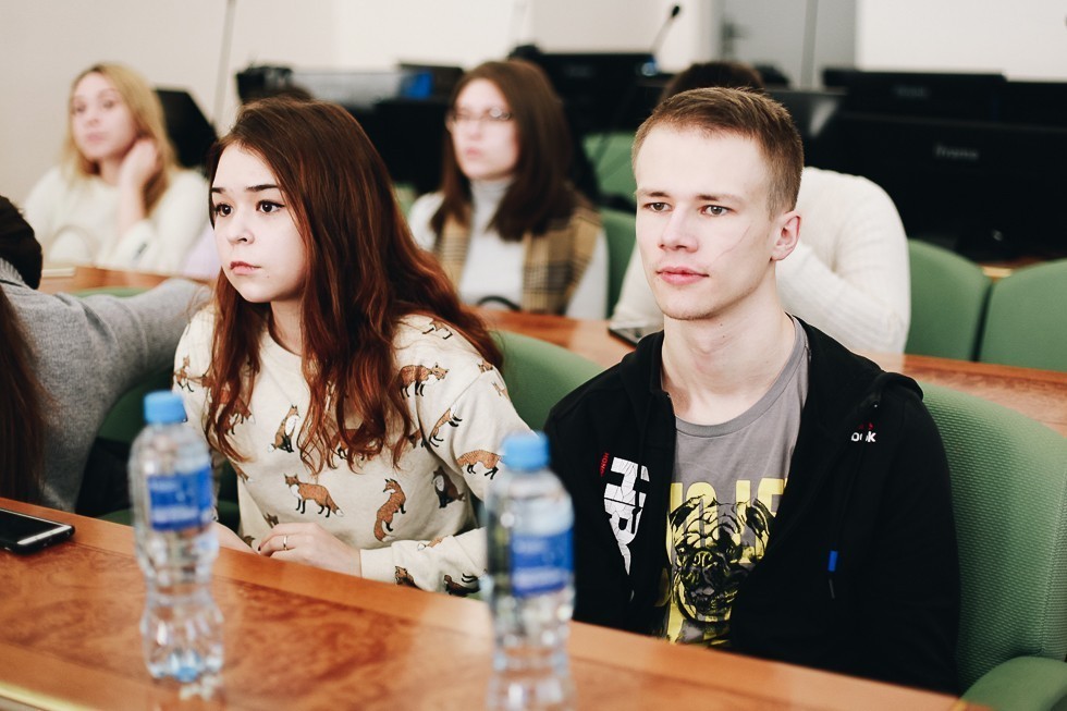 '����� � ���������������� ����': ������������� ������