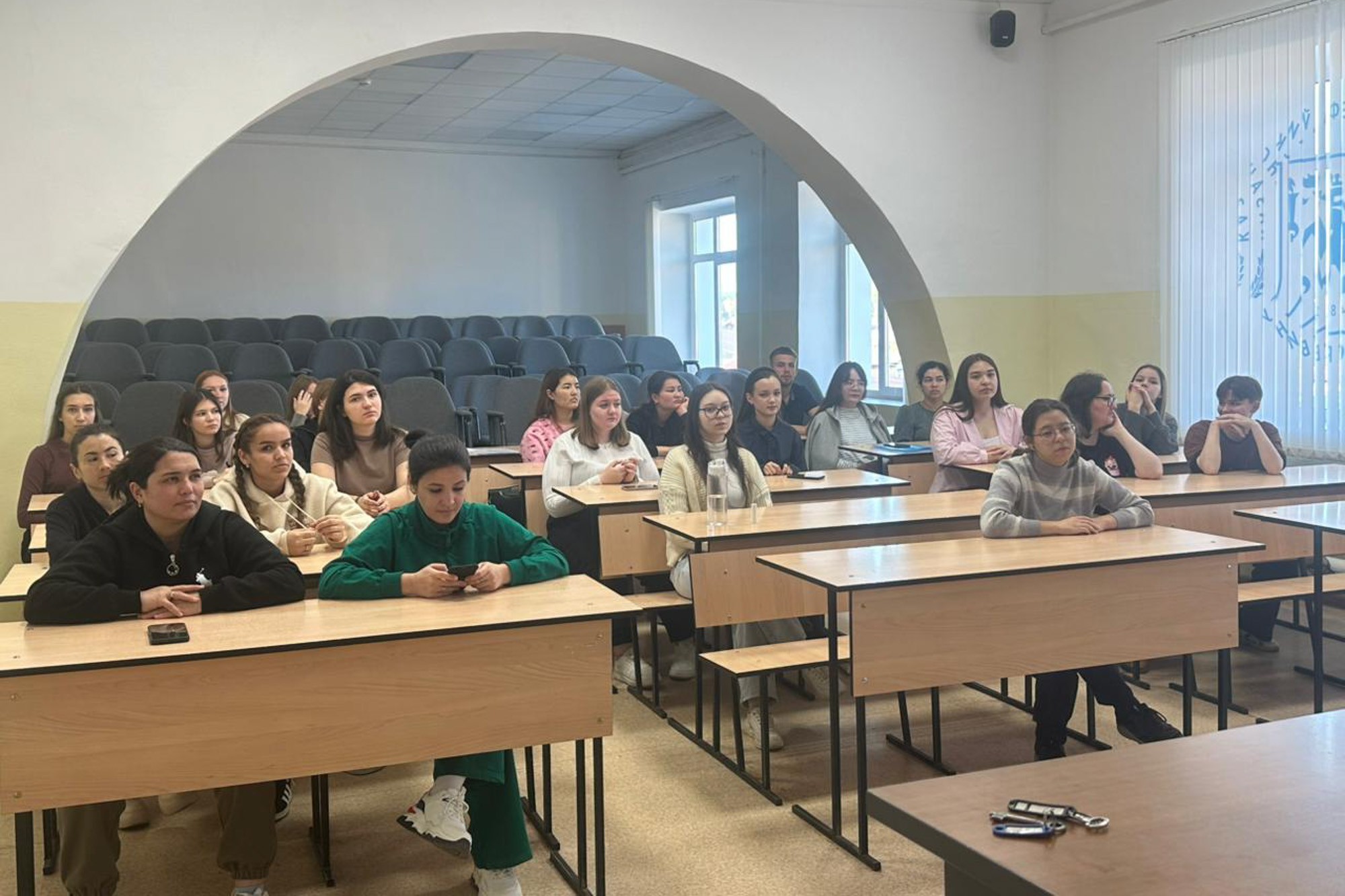 Студенты обсудили фильм 'Фанк. Идеи и технологии, меняющие мир' Студенты обсудили фильм 'Фанк. Идеи и технологии, меняющие мир'