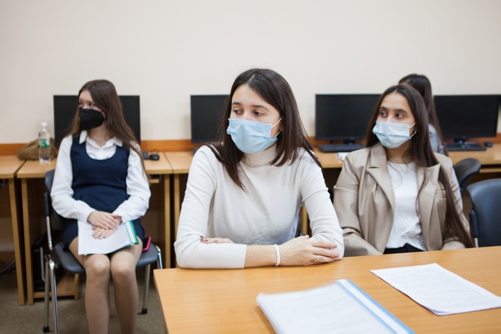 В Елабужском институте КФУ прошла Всероссийская научно-практическая конференция 'Татарский язык и литература, история: прошлое, настоящее, будущее' В Елабужском институте КФУ прошла Всероссийская научно-практическая конференция 'Татарский язык и литература, история: прошлое, настоящее, будущее'